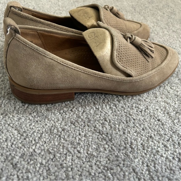 Susina Landrey tassel loafer - Picture 4 of 5